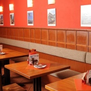 Piccolo bar &amp; restaurant