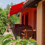 Grill restaurant U horkých kamenů