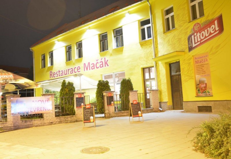 Mačák