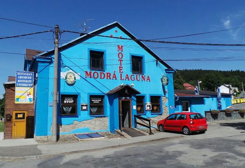 Motel Modrá laguna
