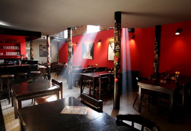 BelzePub
