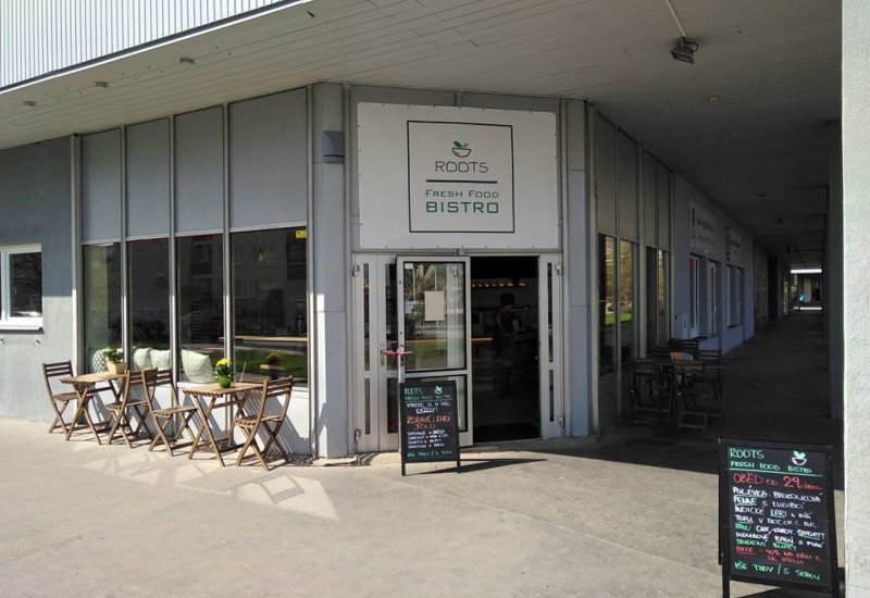 ROOTS Fresh Food Bistro