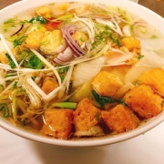 Lee Cook Authentic Vietnamese Bistro