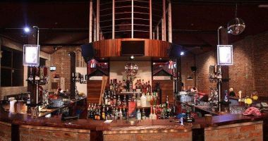 Hobé music hall