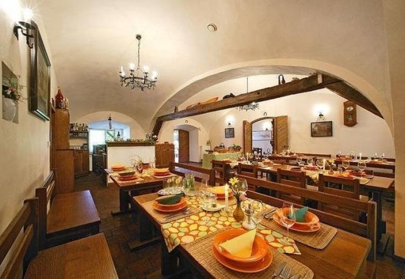 Restaurace Dvorce