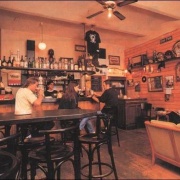 ZACH&#039;S PUB