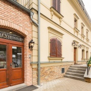 Malé Versailles