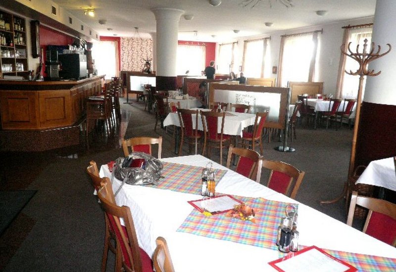 Restaurace U Brány