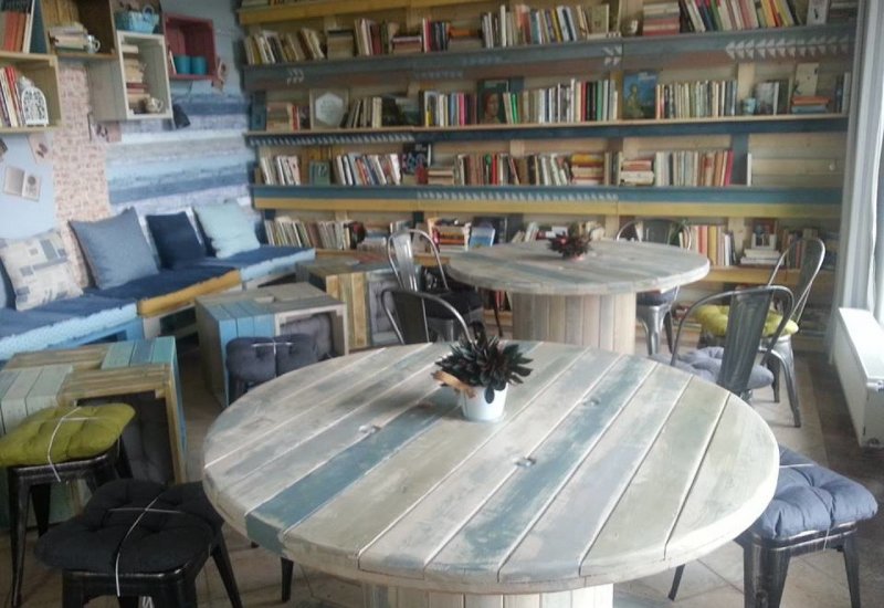 Coffee &amp; Books