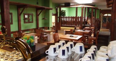 River DOG bar & restaurant
