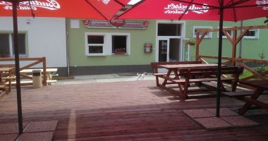 Club a restaurant Efko