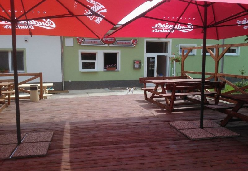 Club a restaurant Efko