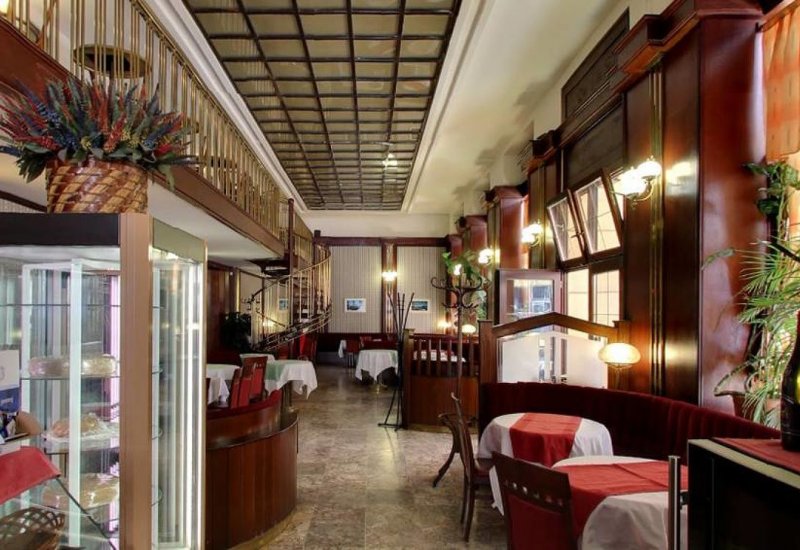 Snackbar Adria