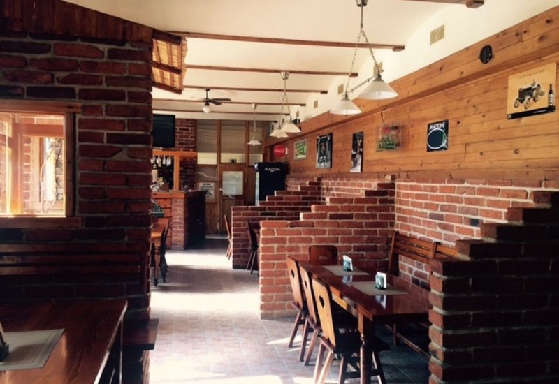 Steak &amp; Burger Bar