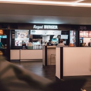 Regal Burger Budějovická