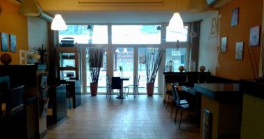 Coffee Bar Jen Tak