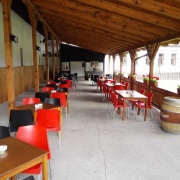 Maximum restaurant