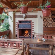 Country Saloon Beňovy