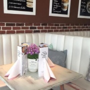 La Familia Café