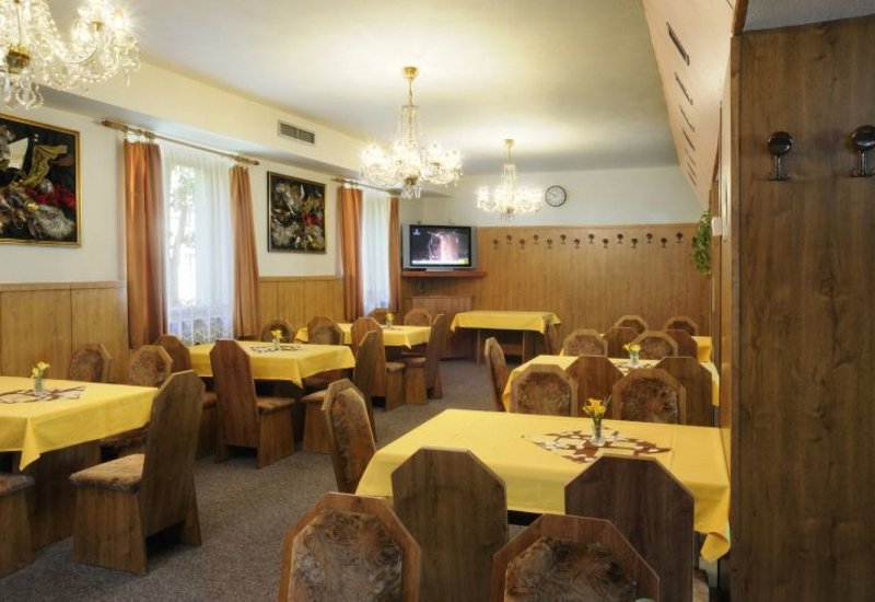 Restaurant Hotelového domu Elmontex