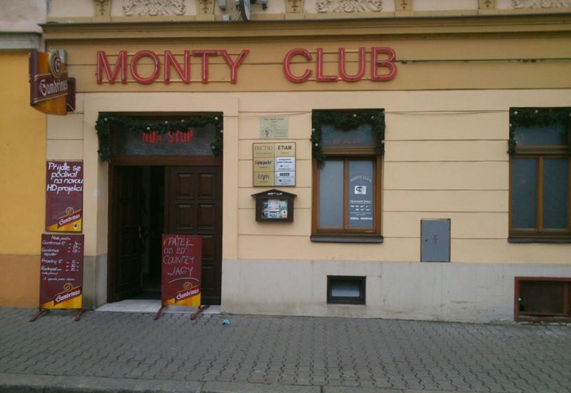 Monty Club
