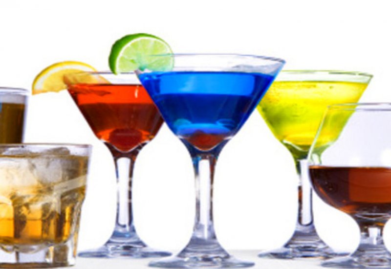 Cocktail Bar Milá Tchýně Vršovice - spodní bar