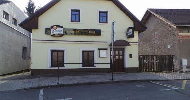 Country Club