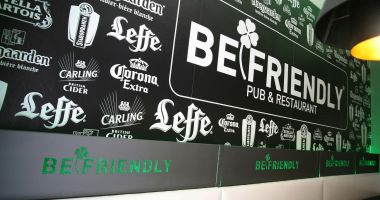 Be Friendly (U Karlínského přístavu)