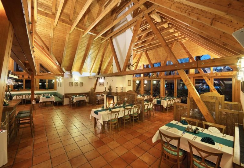 Restaurant Lovecká chata