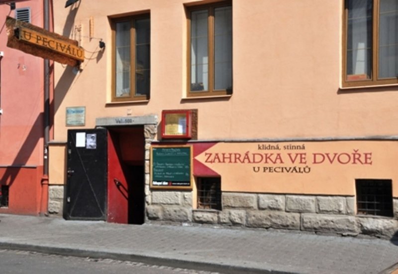 U Peciválů