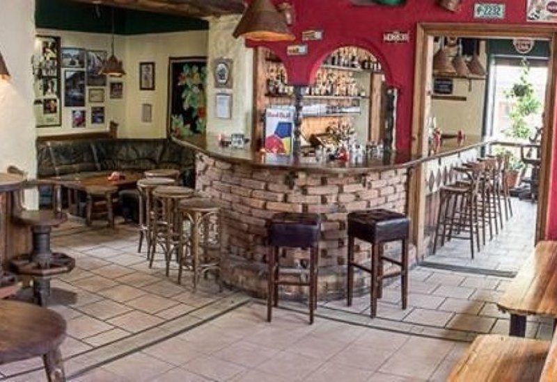 Cuba Bar &amp; Hostel