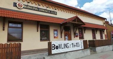 Bar Jamaica Bowling Club