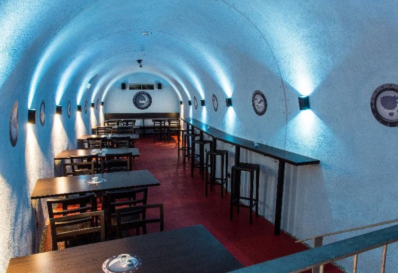 Dno restaurant &amp; café