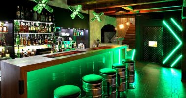 Comix excelent Urban pub