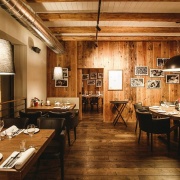 Bernie&#039;s Grill &amp; Wine Restaurant