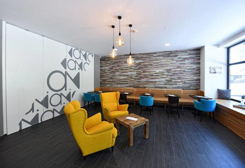 OMNI Café