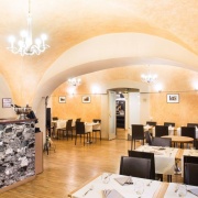 Élite Garden Restaurant