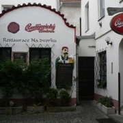 H.V.M - Vietnamská restaurace Na Dvorku
