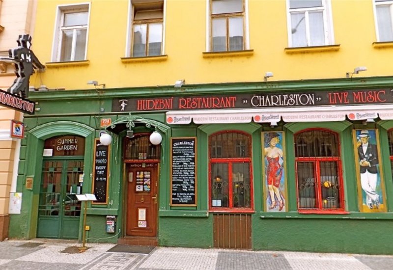 Charleston restaurant