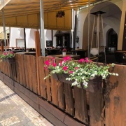 Archway restaurant