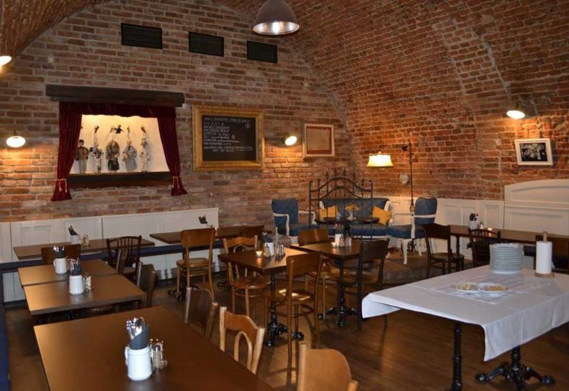 Restaurant Zámek aneb Divadelní restaurace Na Kovárně