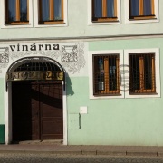 Vinárna Lucerna