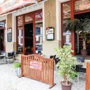 Aston Café Restaurant