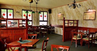 Enzo Café