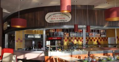 WOK & SUSHI - PLAZA
