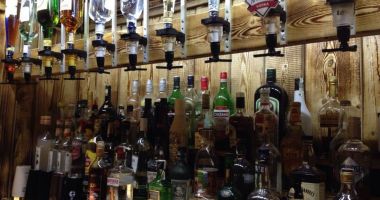 Cocktail Bar Déčko