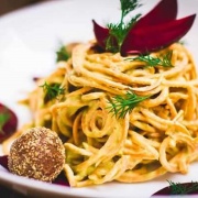 Vitarka Raw bistro