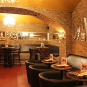 Cocktail Bar Milá Tchýně Myslíkova