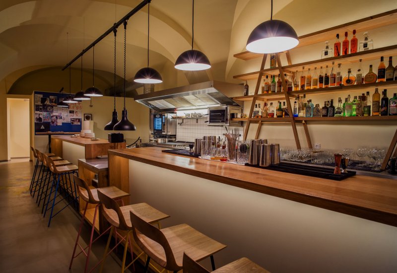 Atelier Coctail Bistro &amp; Bar
