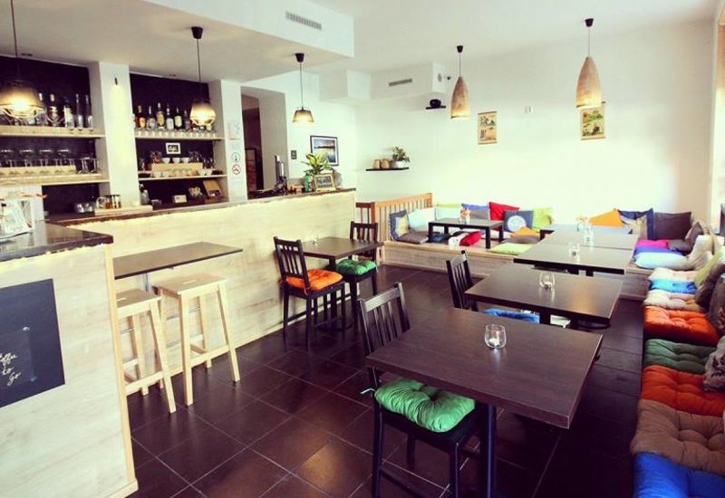 Bento café &amp; bistro